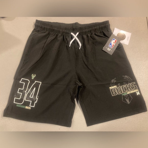 giannis antetokounmpo basketball shorts
